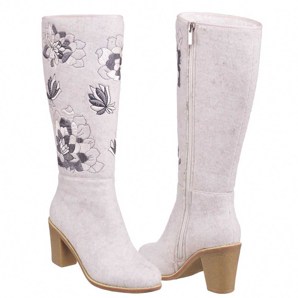 Валенки с мехом на каблуке белые с цветочками - купить в интернет-магазине Odensya.ru